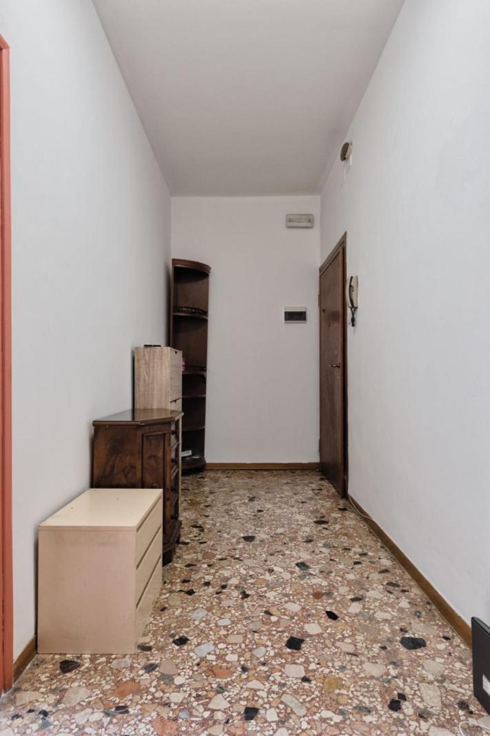 Cozy Best Apartment In City With Free Parking Municipalità di Municipalità di Marghera Kültér fotó